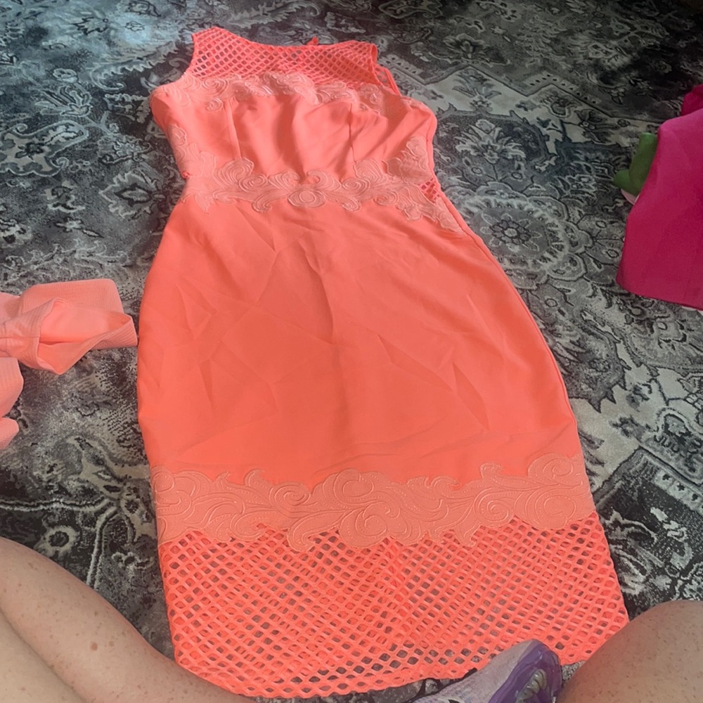 Women’s dress